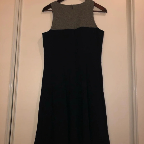 Anne Taylor LOFT - Fit and Flare Dress Mid length - Picture 7 of 7